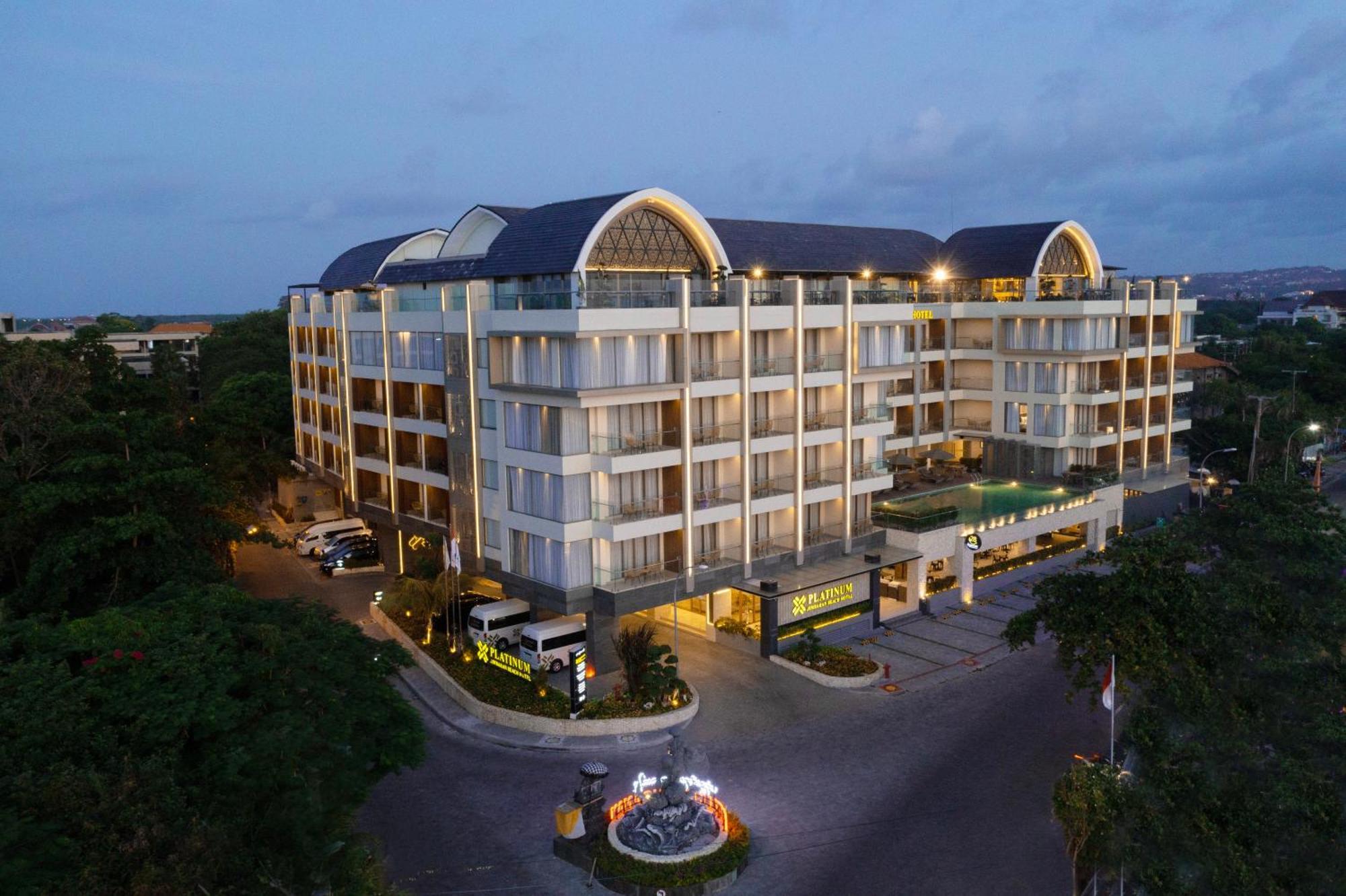 Platinum Hotel Jimbaran Beach Bali المظهر الخارجي الصورة